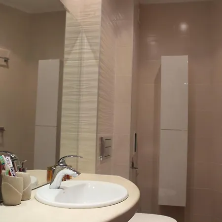 La Spacious With A Sea View Apartman *