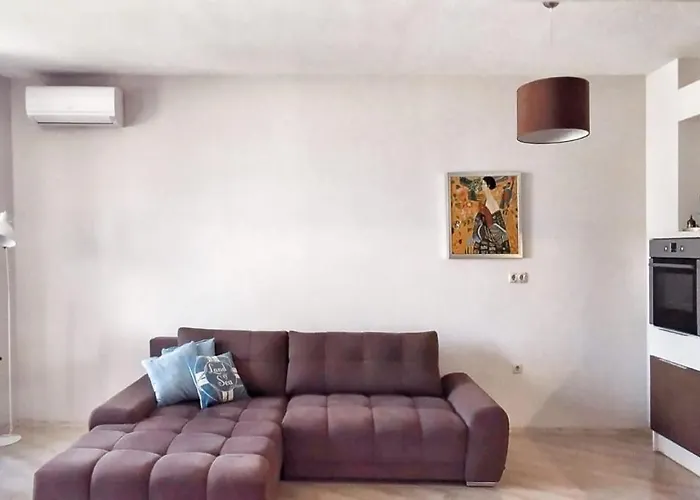 La Spacious With A Sea View 아파트