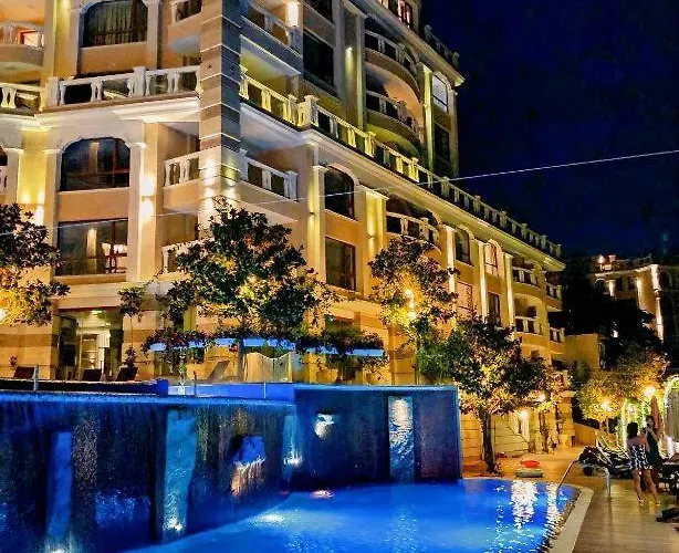 La Spacious With A Sea View Warna