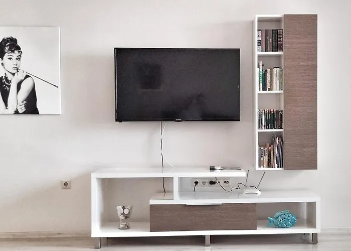 La Spacious With A Sea View * Warna